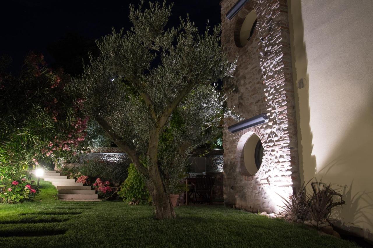 Sesto Armonico B&B Palazzolo  エクステリア 写真